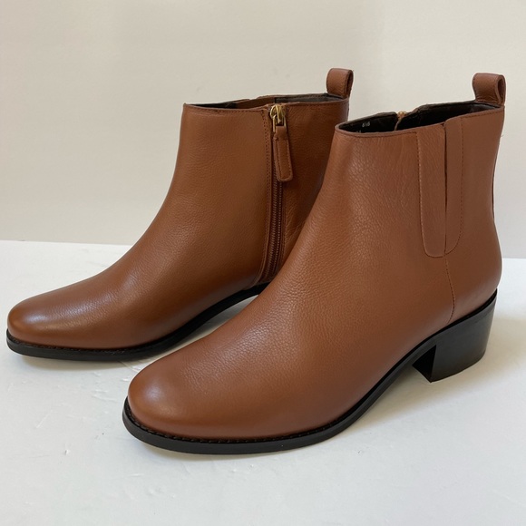 Like NEW Cole Hann Addie Zippered Booties Size 8.5 - Picture 3 of 14